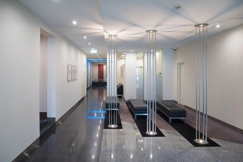 Stylish 3 Bedroom Melbourne Apartment