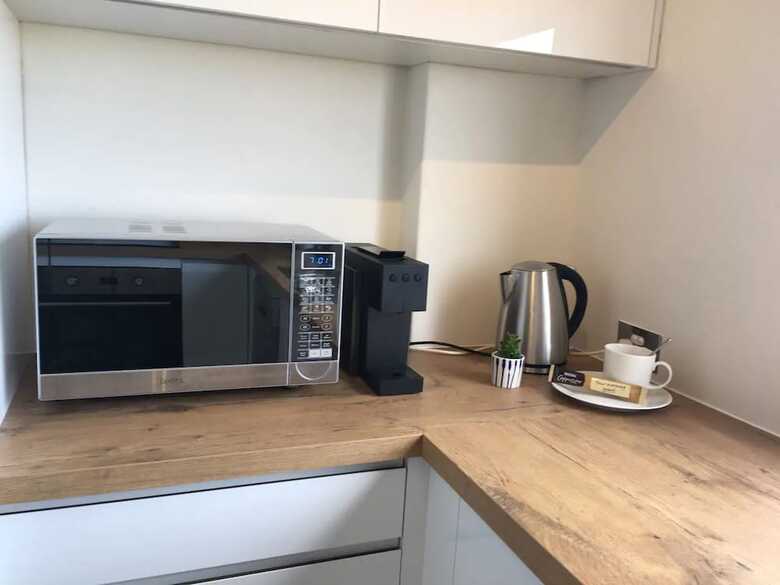 Contemporary Spacious Home 20minutes From Central Sydney