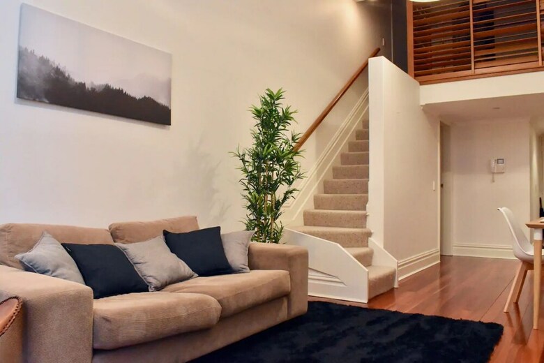 Surry Hills Loft Apartment