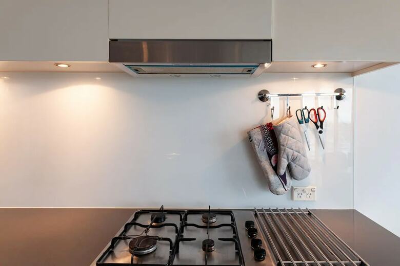 Spacious 2 Bedroom Flat In Wolli Creek