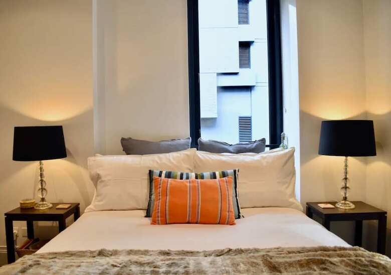 Stylish 1 Bedroom Apartment In Vibrant Potts Point