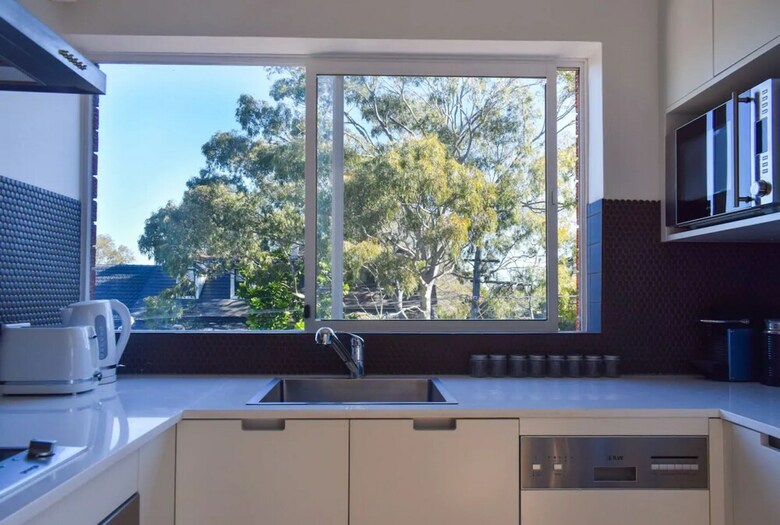 Apartamentos Sun-drenched 1 Bed Studio Apt Newtown Parking