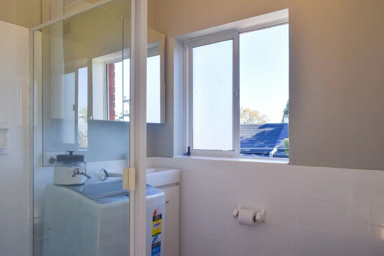 Apartamentos Sun-drenched 1 Bed Studio Apt Newtown Parking