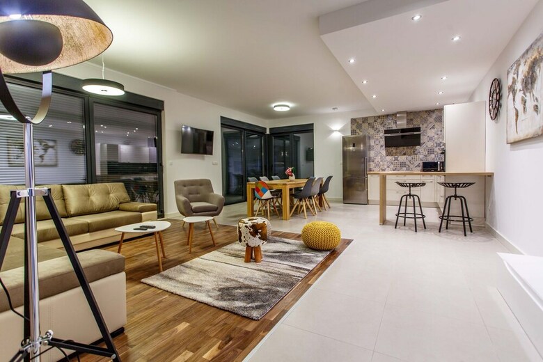 Luxury Villa Grand View