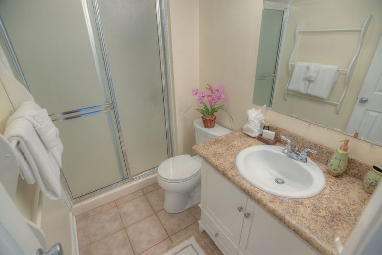 Menehune Shores 225 By Vacation Rental Pros