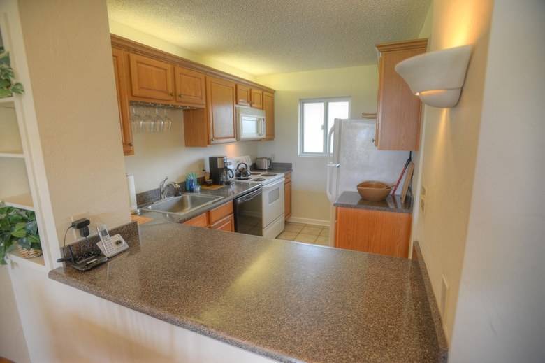 Menehune Shores 225 By Vacation Rental Pros