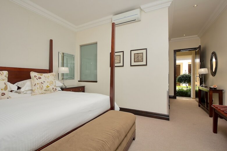 The Syrene Boutique Hotel