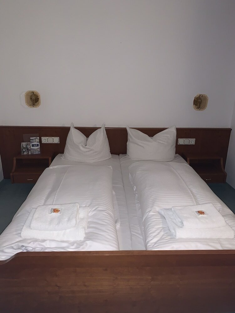 Hofgarten Hotel Bad Buchau