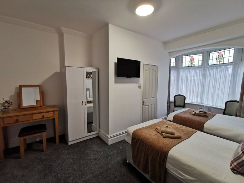 Sunnydale Hotel Blackpool