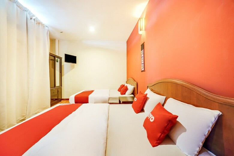 Oyo 44118 Budget Sk Hotel