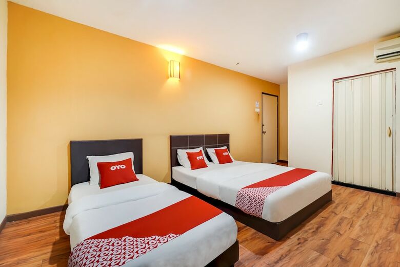 Oyo 44118 Budget Sk Hotel