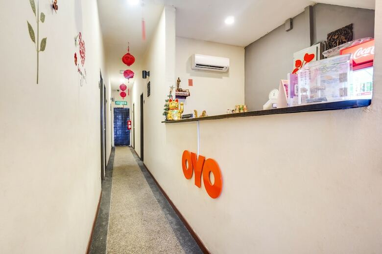 Oyo 44118 Budget Sk Hotel