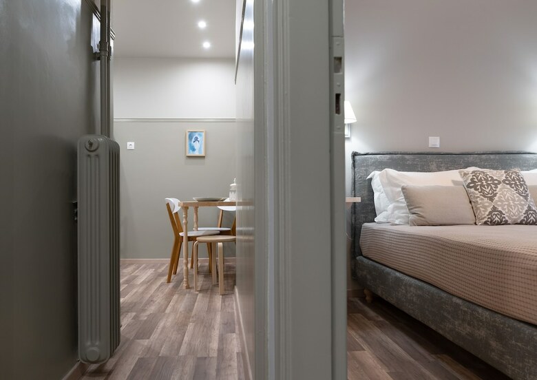 Absolute Athens Apartments
