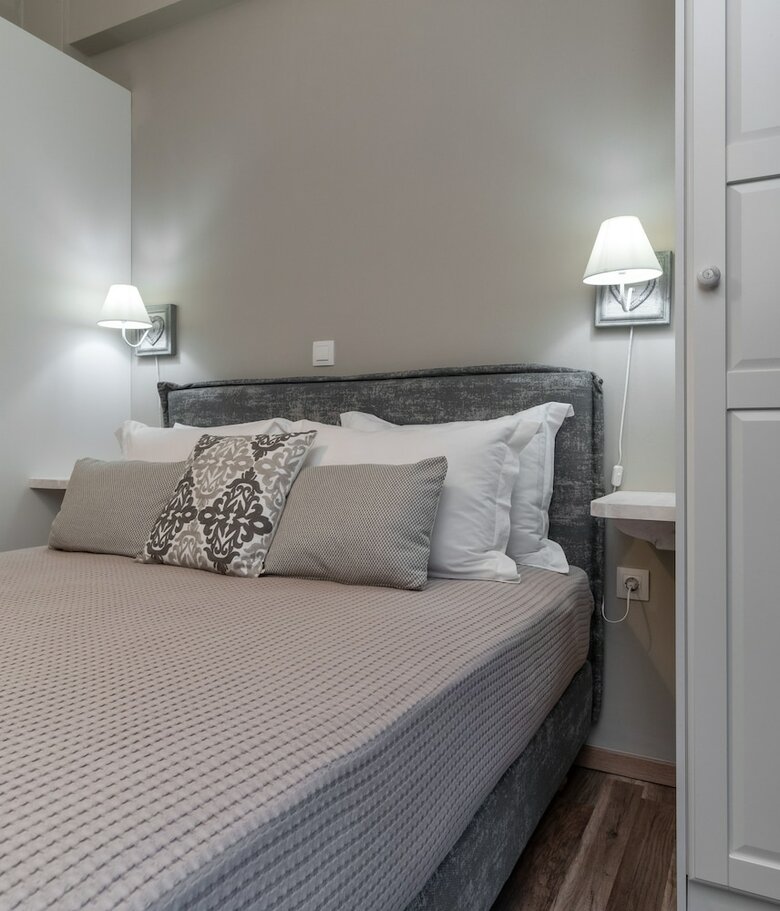 Absolute Athens Apartments