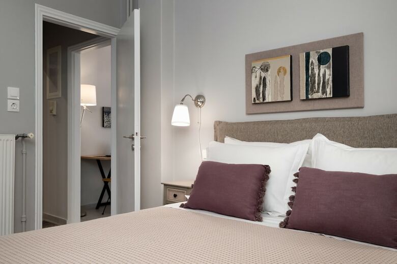 Absolute Athens Apartments