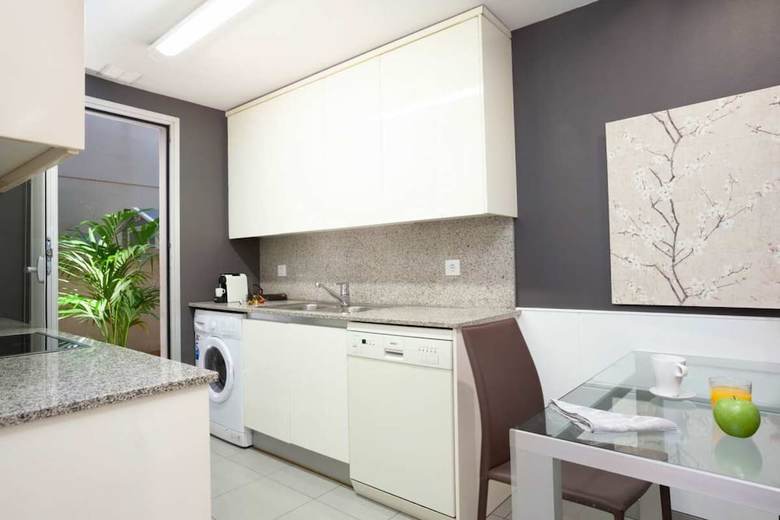 Enjoybcn Paris Apartments