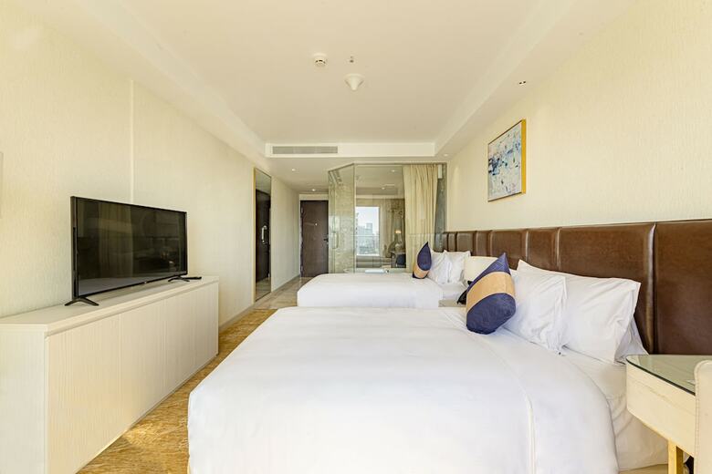 La Vela Saigon Hotel