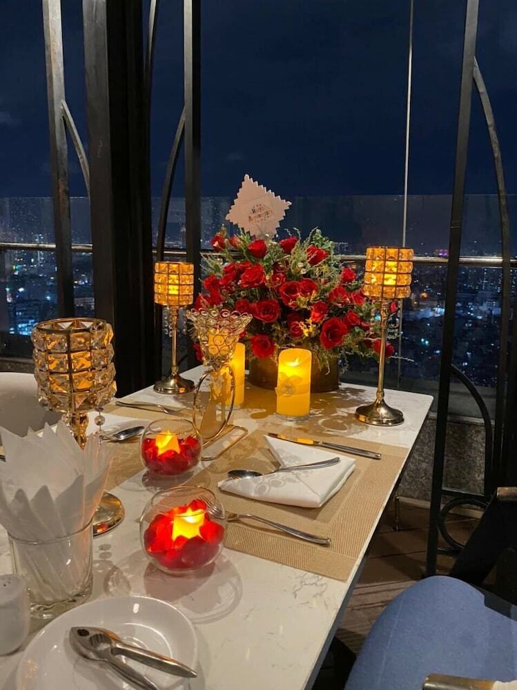 La Vela Saigon Hotel