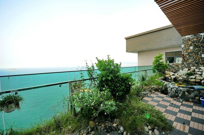Aparthotel Holi Sky Homes By The Beach