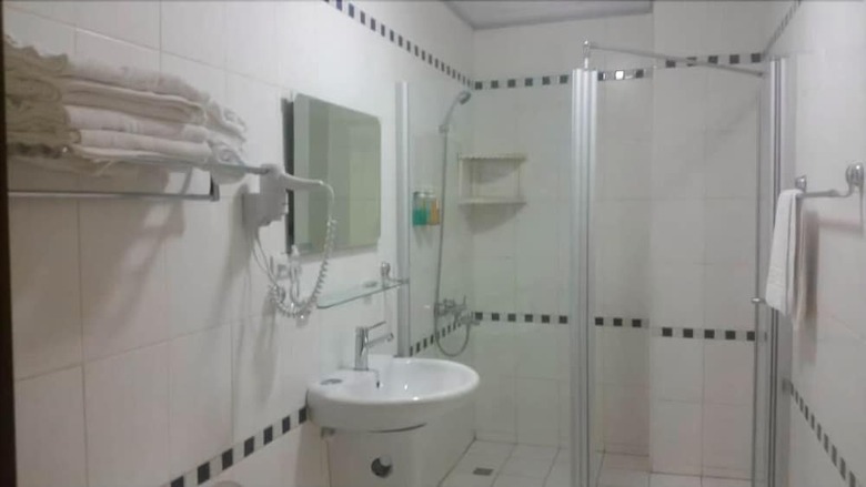 Hotel Lrayuwan B&B