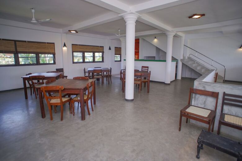 Hotel Oyo 461 Zeilan Sunset Point
