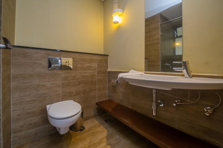 Hotel Taarifa Suites