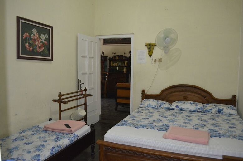 Hotel Prayogolama Guest House