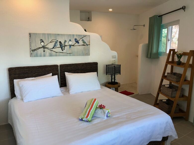 Hotel Pearl Bay Villas
