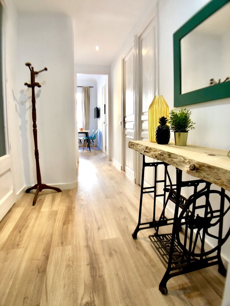 Apartment Sagrada Familia IV