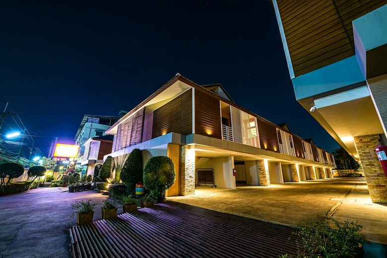 Oyo 502 Bangsean Hotel