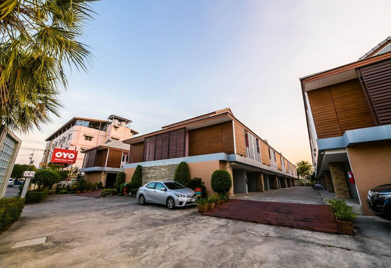 Oyo 502 Bangsean Hotel