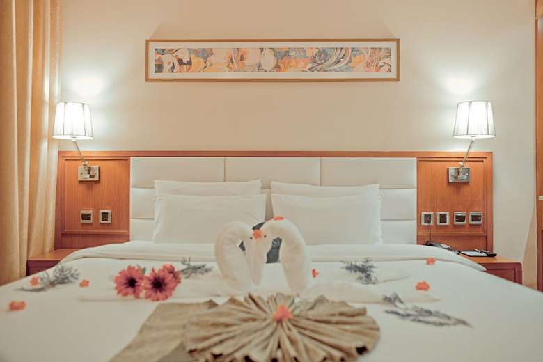 Sine Hotel