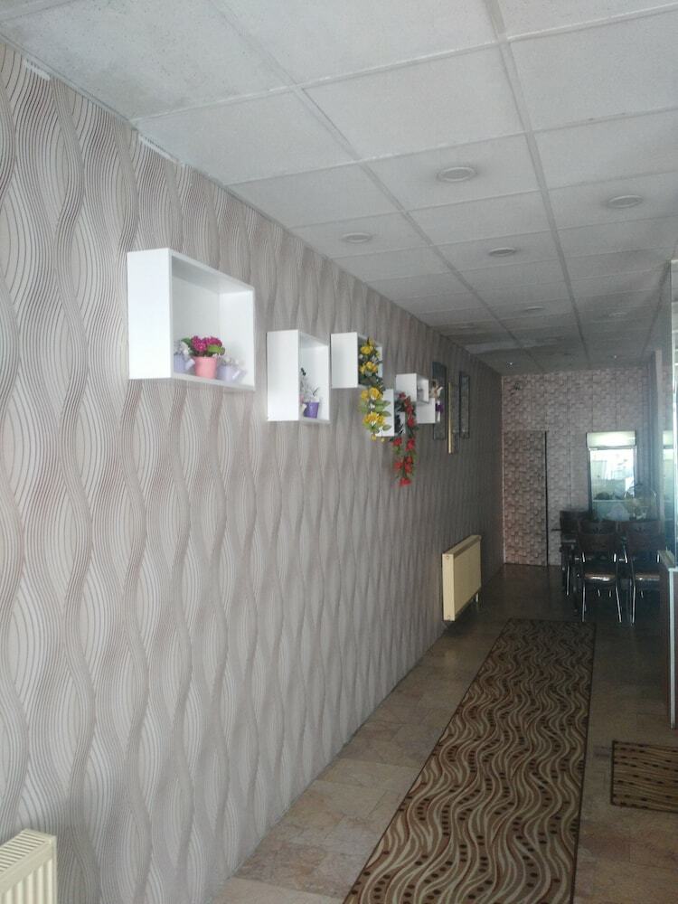 Hotel Otel Yeni Cinar