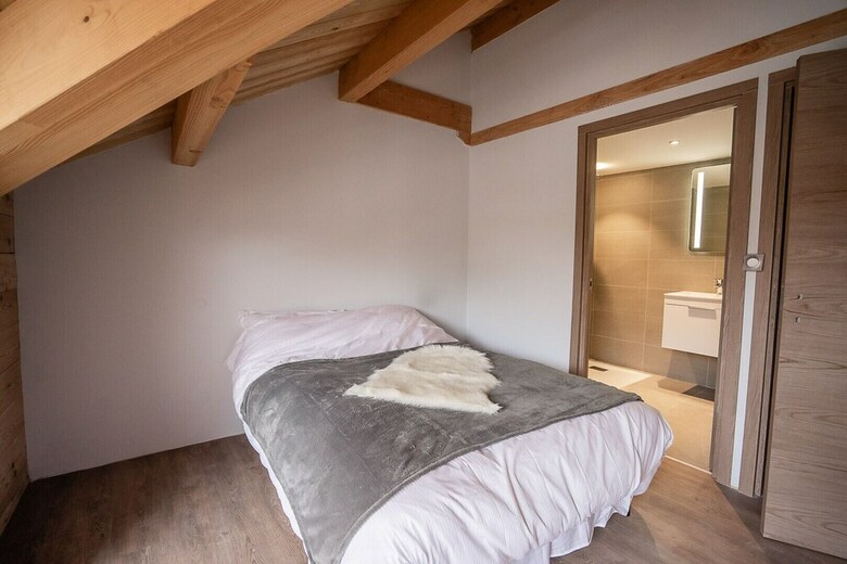 Chalet La Cime Des Peyrons 2