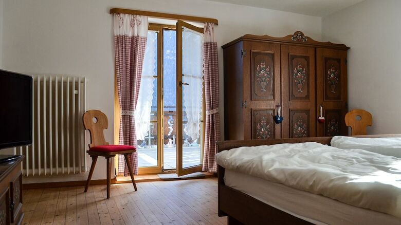 Hotel K�rntner Alm