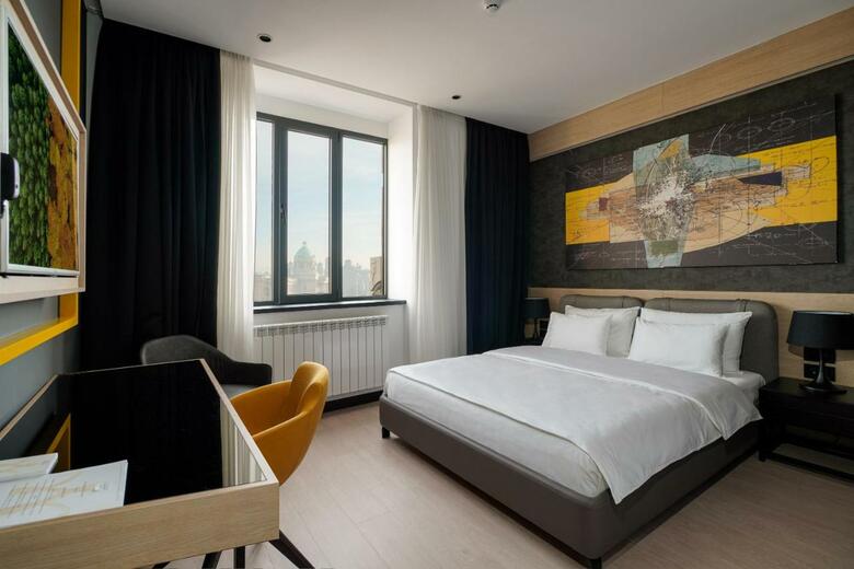 Hotel Maccani Black Luxury Suites
