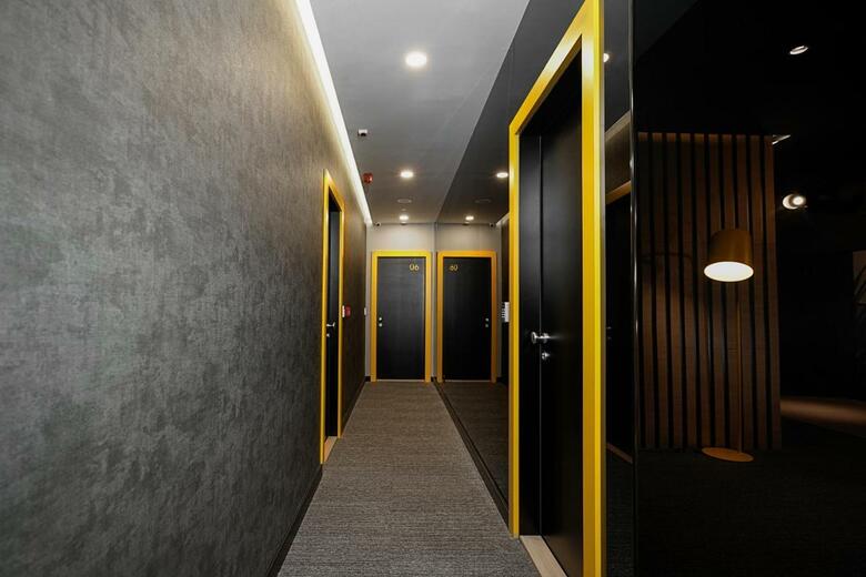 Hotel Maccani Black Luxury Suites