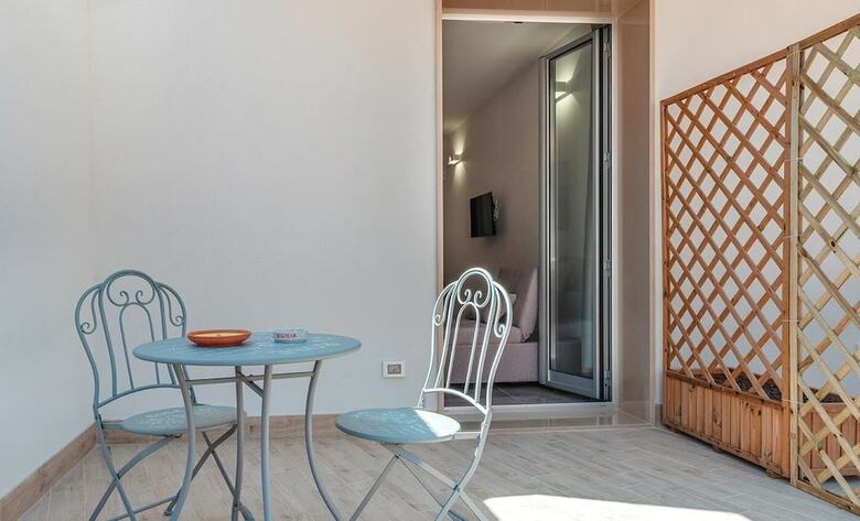 Bed & Breakfast Mediterraneo Palace