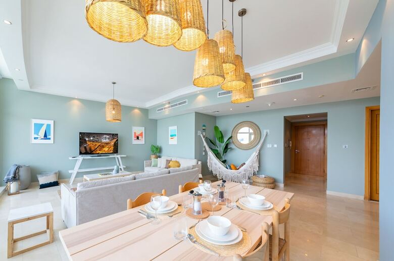 Apartamento Maison Privee Trident Marinascape