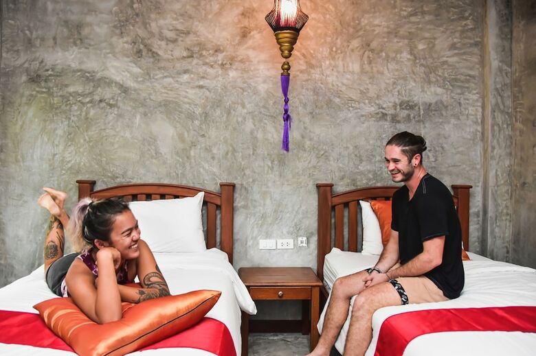 Hostal Mad Monkey Koh Phangan Hostel - Adults Only