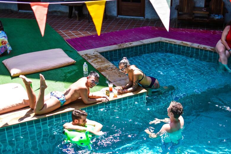 Hostal Mad Monkey Koh Phangan Hostel - Adults Only