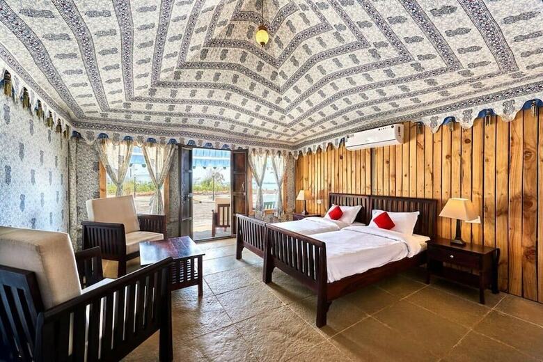 Hotel Spandan Holiday Homes