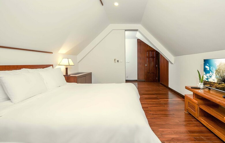 Luxury Villas Beach Danang