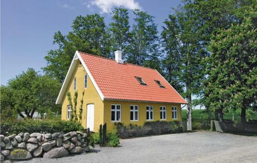 Lejl. A Aakirkeby