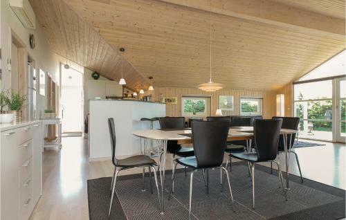 Holiday Home Odavej L�kken