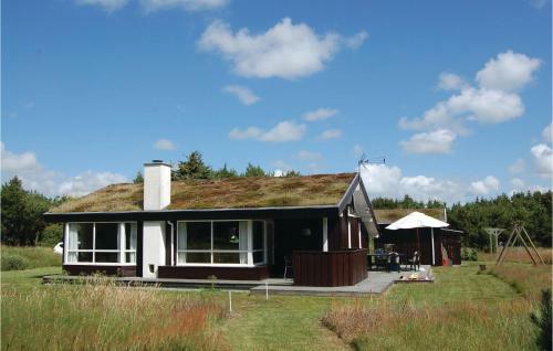 Holiday Home Sarasvej L�kken