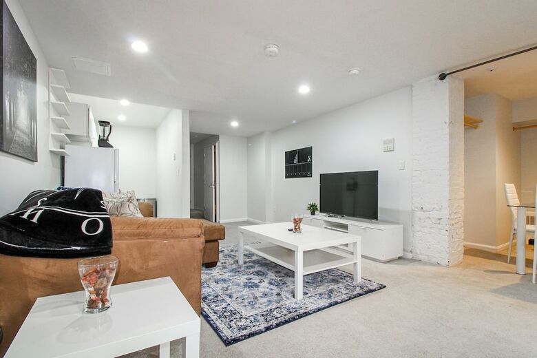 Apartamentos Evonify - Back Bay Suites