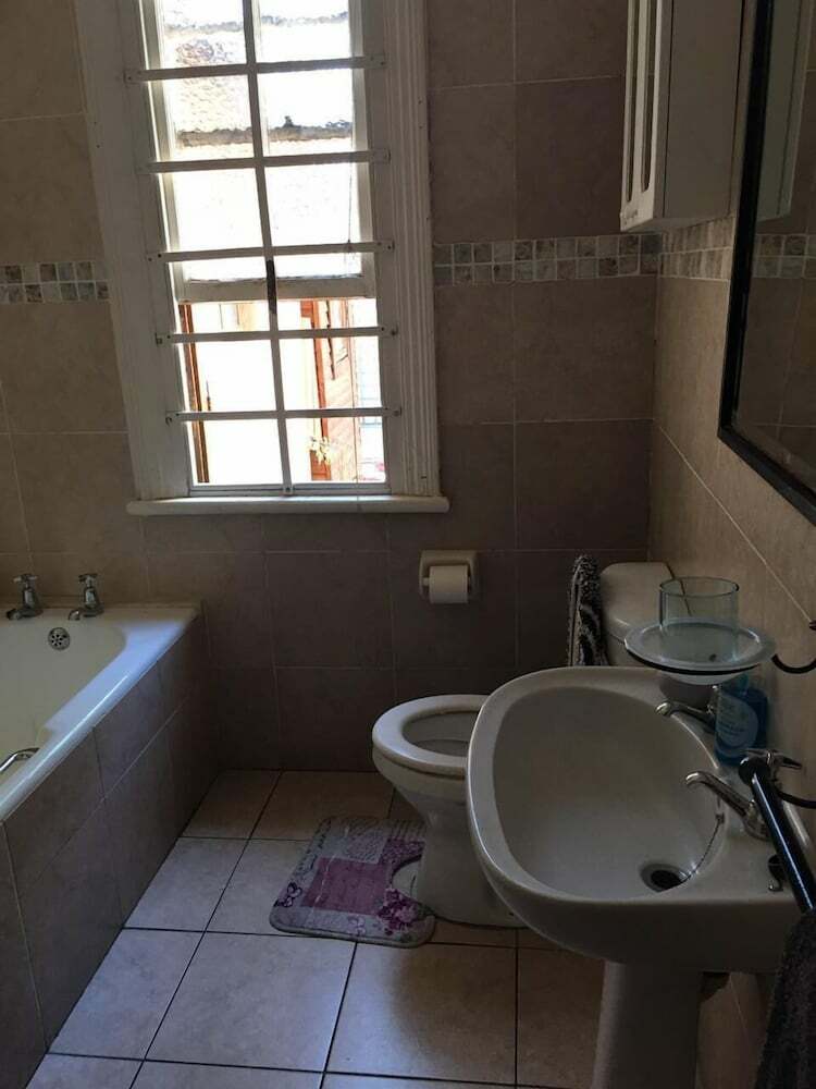 Hotel Karibu Guesthouse