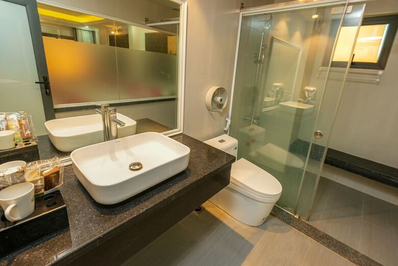 Oyo 1025 Orchids 2 Hotel
