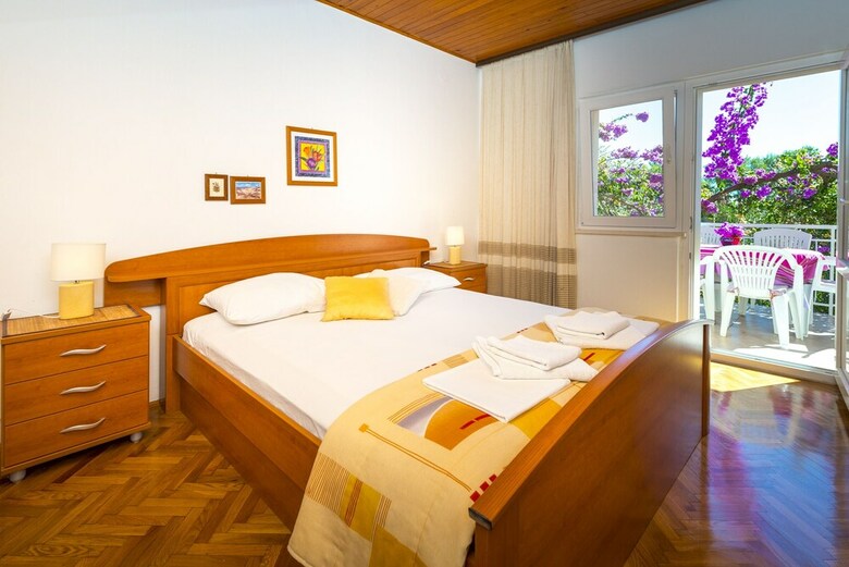 Holiday Home Ore-beach